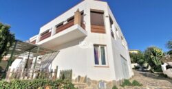 Rodinna vila s výhledem na moře